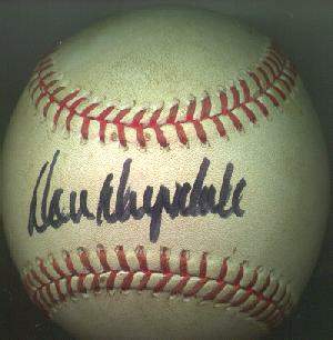 don drysdale baseball.jpg (16161 bytes)